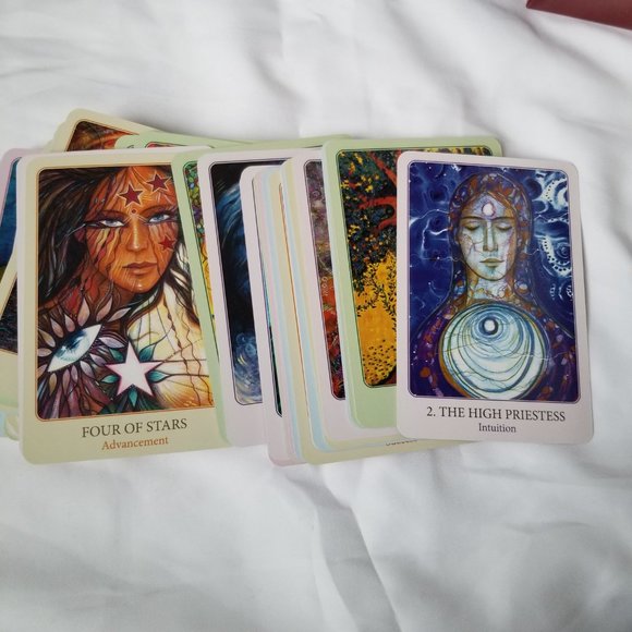 The Art of Love Tarot cards and book - Picture 7 of 7